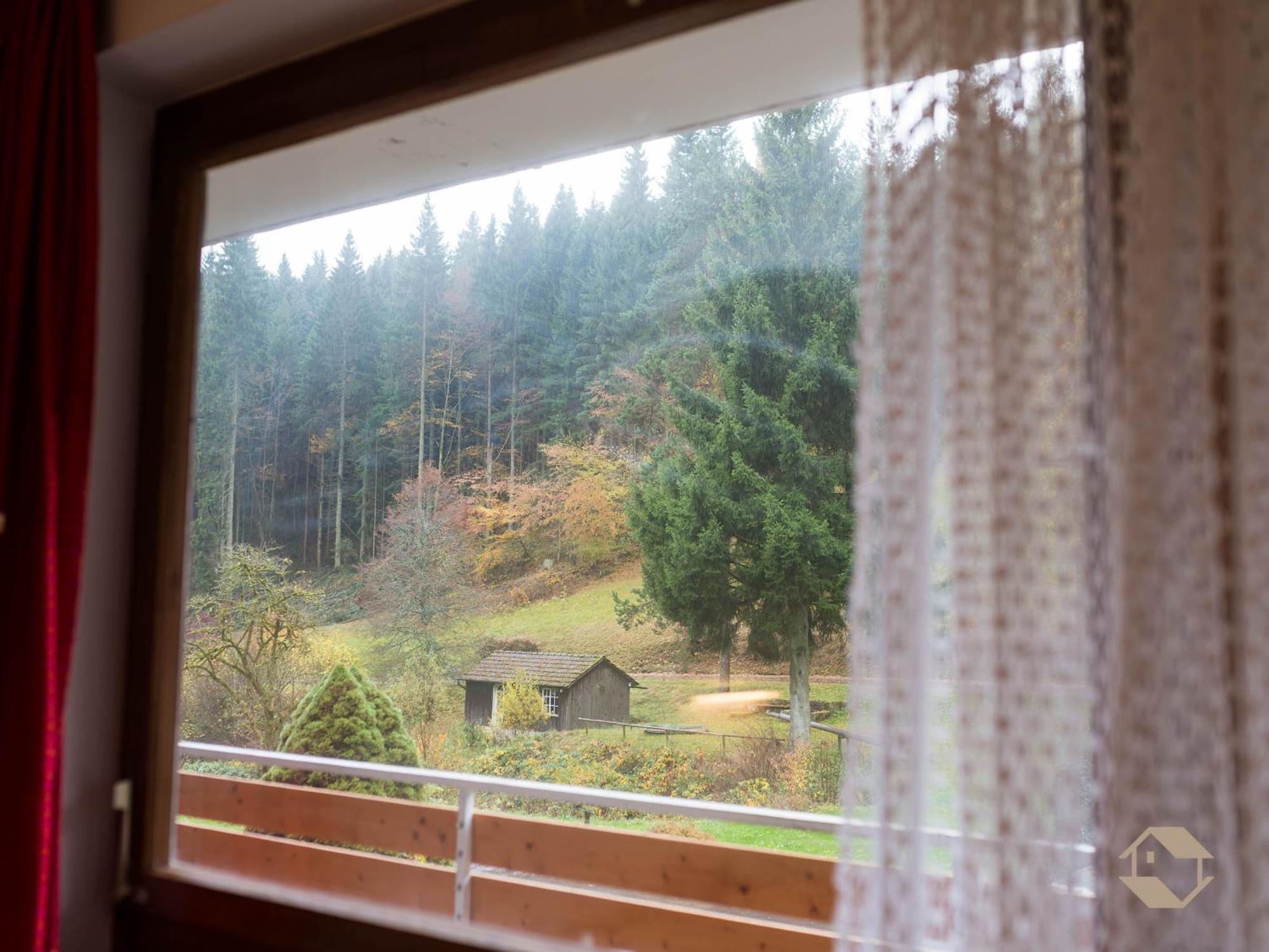 Enri Theater & Pension Bruderhaus Altensteig Habitación foto